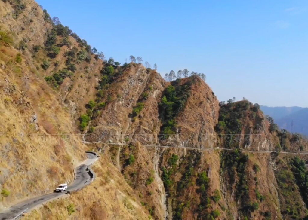 Bhasu-bhir-1-1024x732
